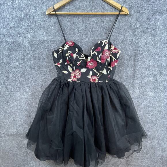 Social Code Dress Extra Small Embroidered Tulle Laced Back Whimsy Lolita Goth - Picture 1 of 8